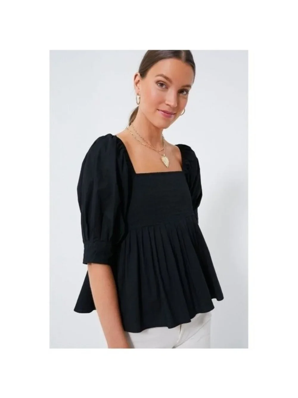 Pomander Place by Tuckernuck Black Shaye Blouse size S NWT Puff Sleeve Pleated